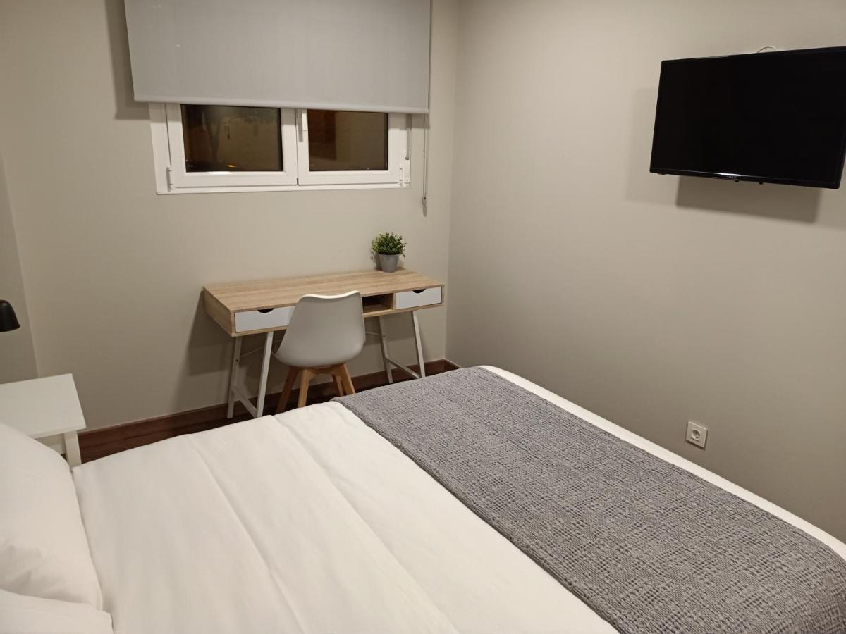 Pension Boutique Admera 圣地亚哥－德孔波斯特拉 外观 照片
